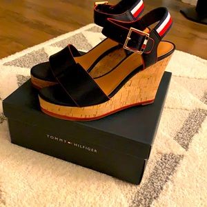 Dark Blue Tommy Hilfiger Wedges (Kaline)